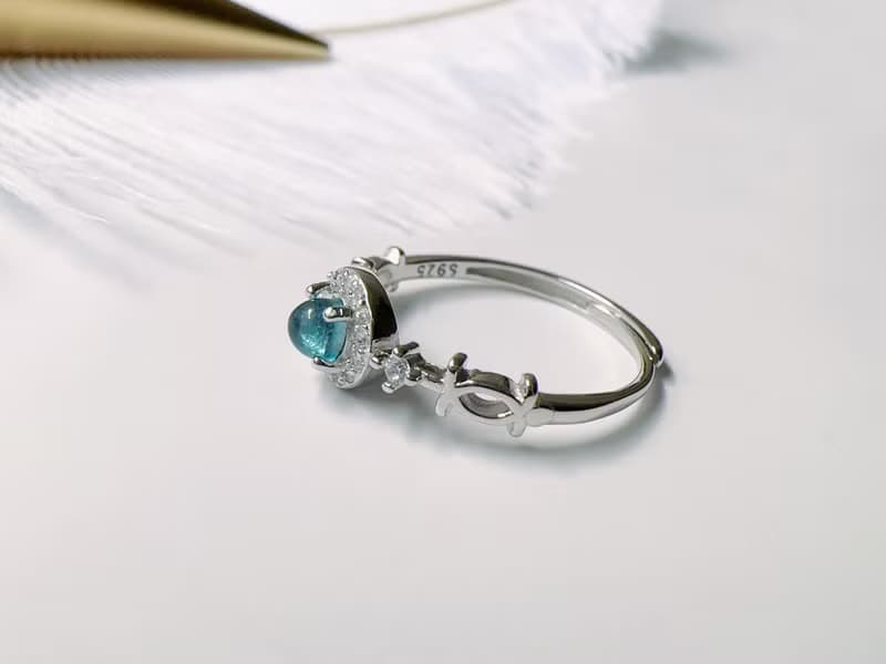 天然藍托帕 蛋面 光澤迷人 優雅精緻 純銀戒指 11月生日石