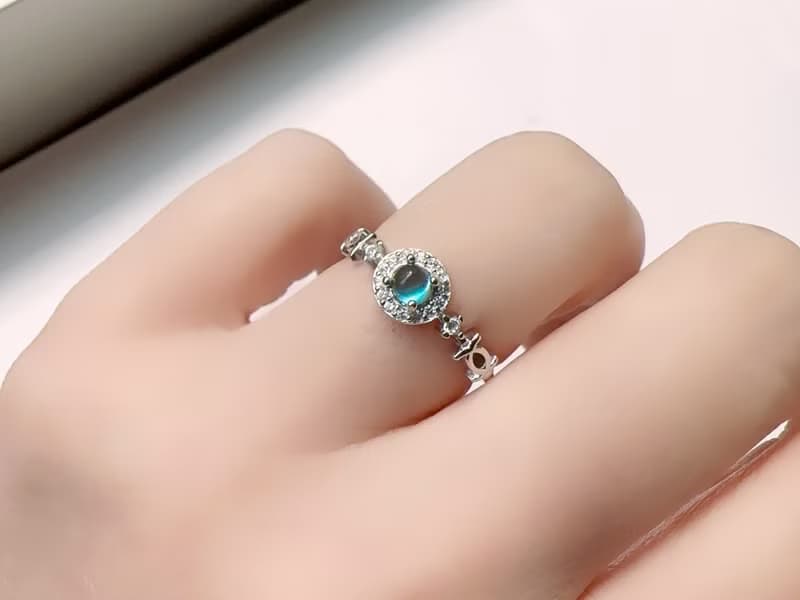 天然藍托帕 蛋面 光澤迷人 優雅精緻 純銀戒指 11月生日石