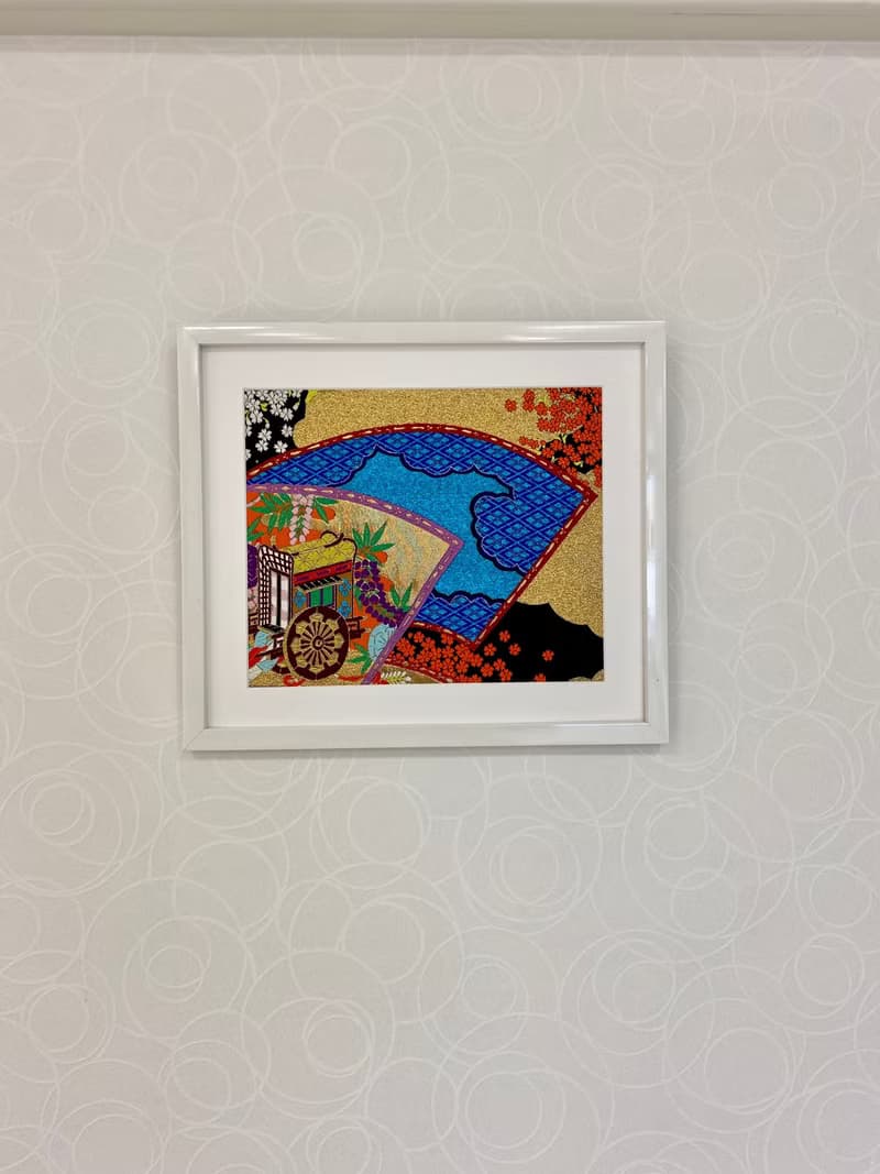 きものアート011　色鮮やかな扇の縁起が良い贈物　壁掛け　和モダンインテリア　引越新築祝い made in japan