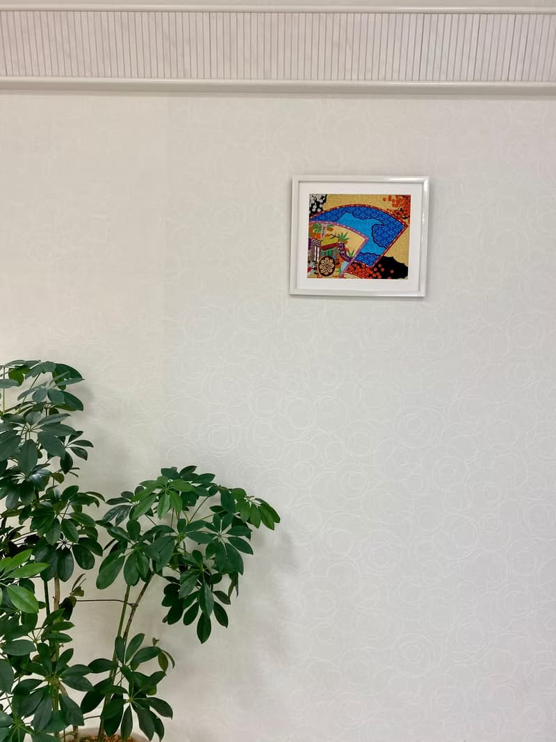 きものアート011　色鮮やかな扇の縁起が良い贈物　壁掛け　和モダンインテリア　引越新築祝い made in japan