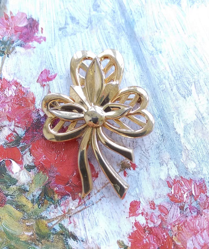 Vintage Jewelry 西洋古董飾品 金色調 優雅 幸運草 花束 別針