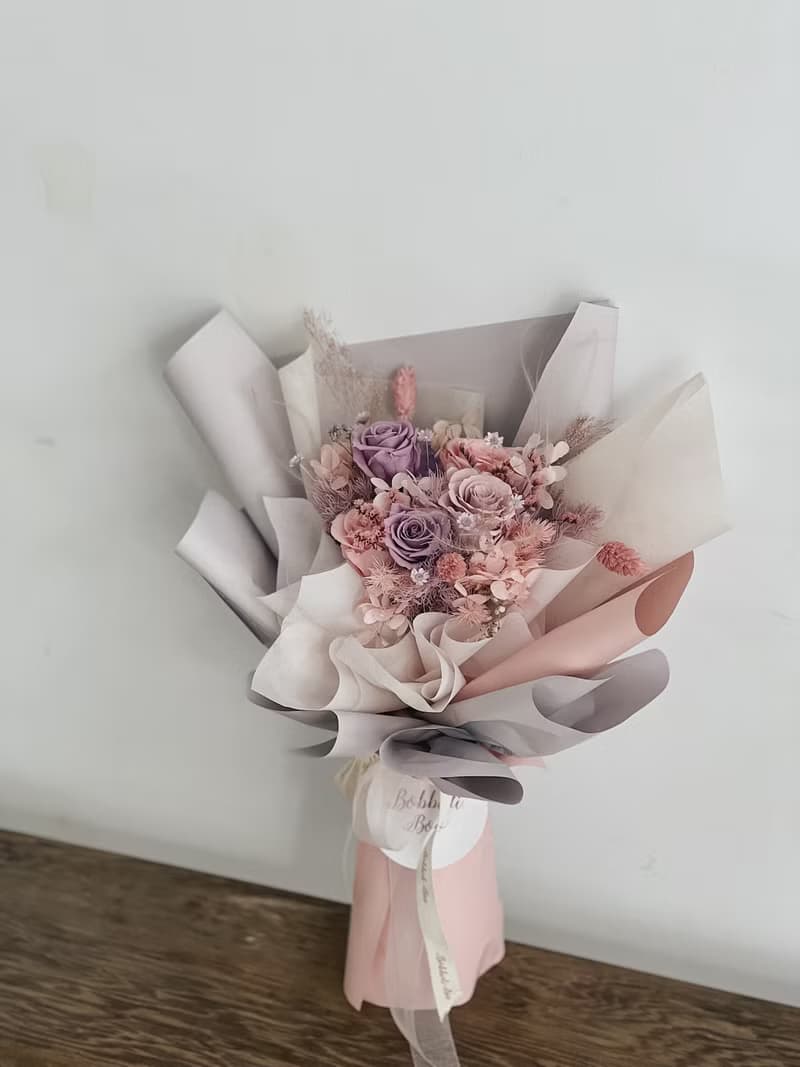 【永生玫瑰花花束】• 情人節/永生玫瑰花/永生玫瑰花花束/玫瑰花