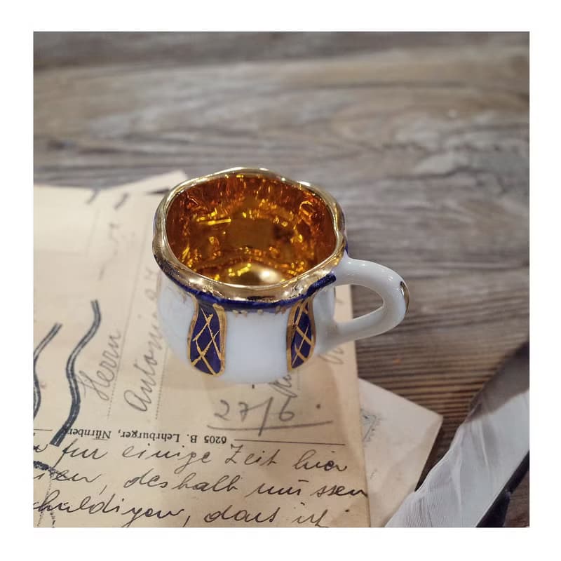 收藏自葡萄牙.鈷藍色金色白瓷小奶盅.瓷器.小奶壺#收藏品#稀有件