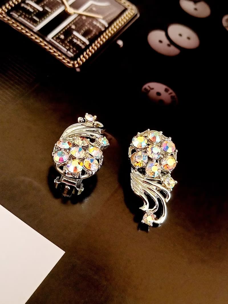 vintage jewelry   CHAREL 古典極光萊茵節慶時光 夾式耳環