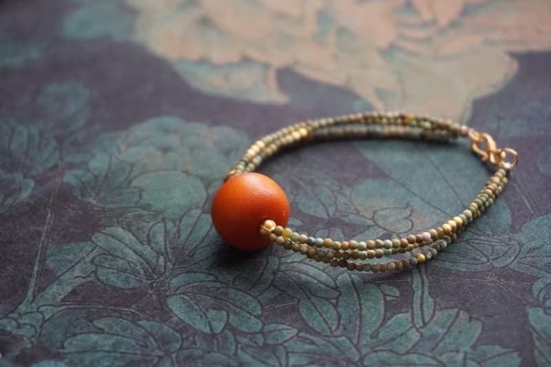 天然蜜蠟面包扣綠松石手鏈胖嘟嘟的蜜蠟面包扣搭配綠松石新中式