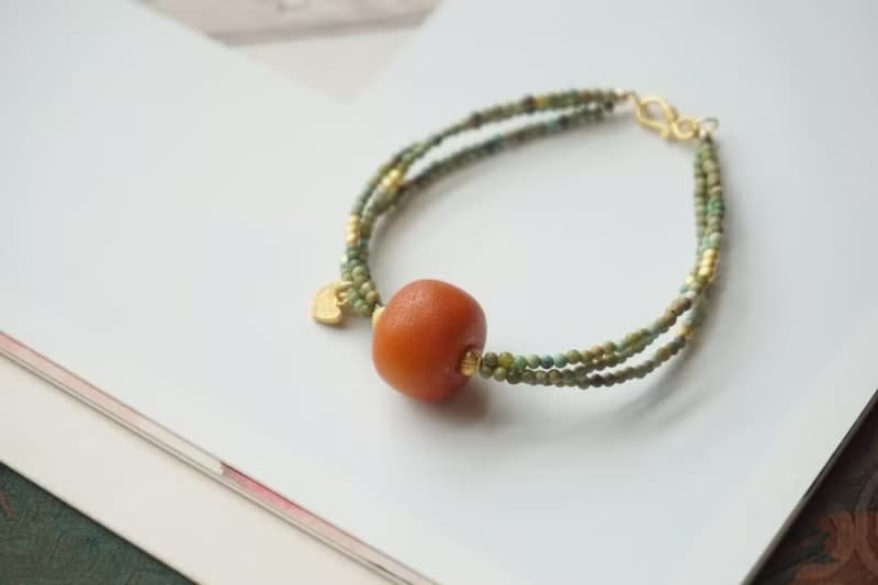 天然蜜蠟面包扣綠松石手鏈胖嘟嘟的蜜蠟面包扣搭配綠松石新中式