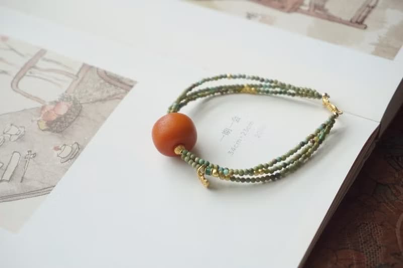 天然蜜蠟面包扣綠松石手鏈胖嘟嘟的蜜蠟面包扣搭配綠松石新中式