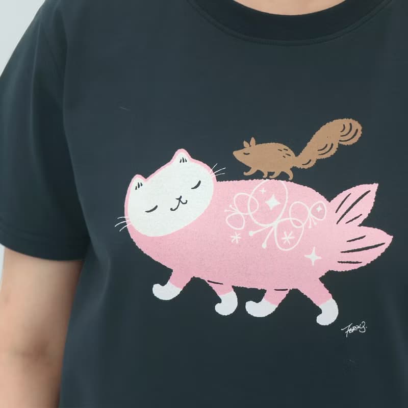 抓蝴蝶- 中性tshirt 貓 fishcat