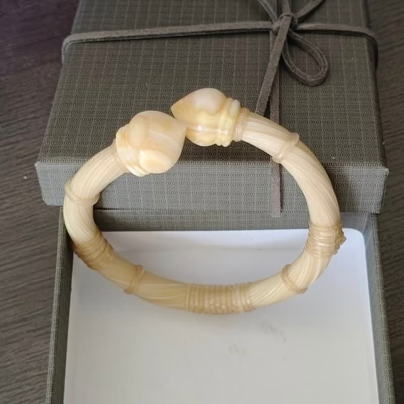 White Body Real Elephant Tail Hair Bangle Free Size Unisex's