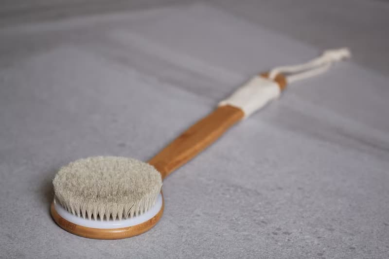 圓頭式洗澡刷 new