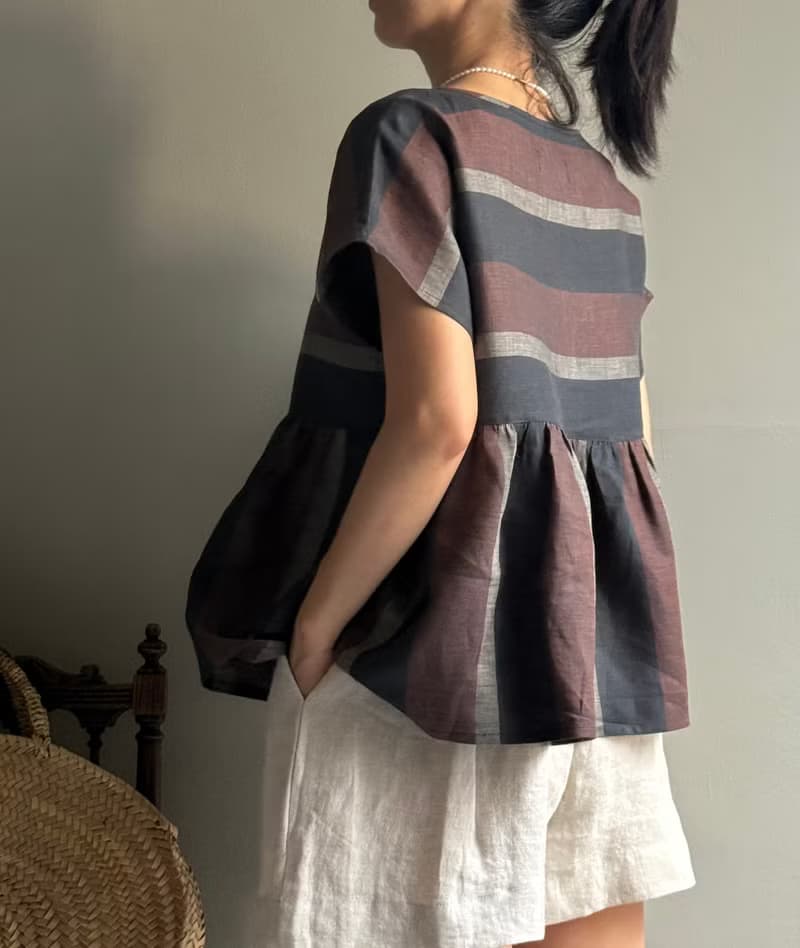 北非情緣/黑巧克力配色寬條紋義大利製亞麻短袖/蝙蝠袖荷葉上衣
