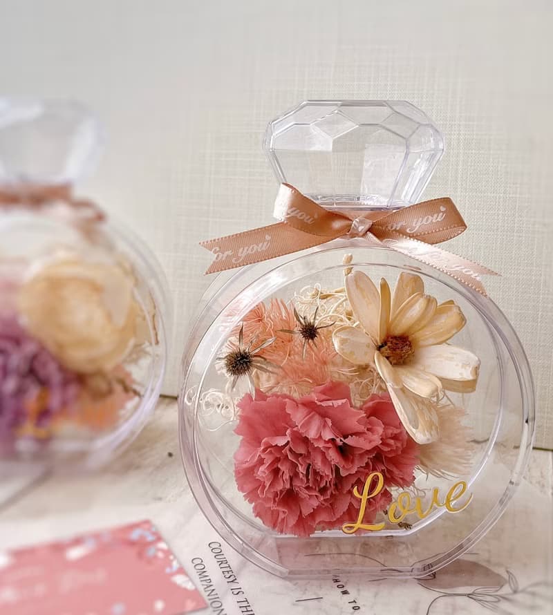 永生香水瓶花禮 花盒 康乃馨
