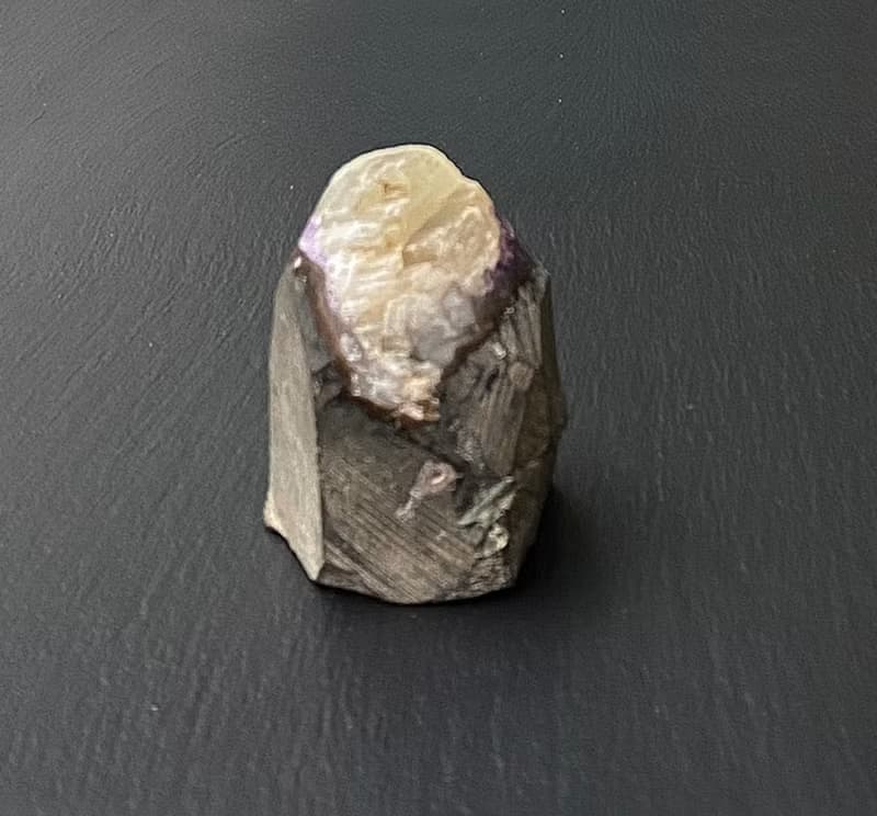 招財開運-天然原礦異象頂級帝王紫 紫晶鎮共生方解石快速出貨