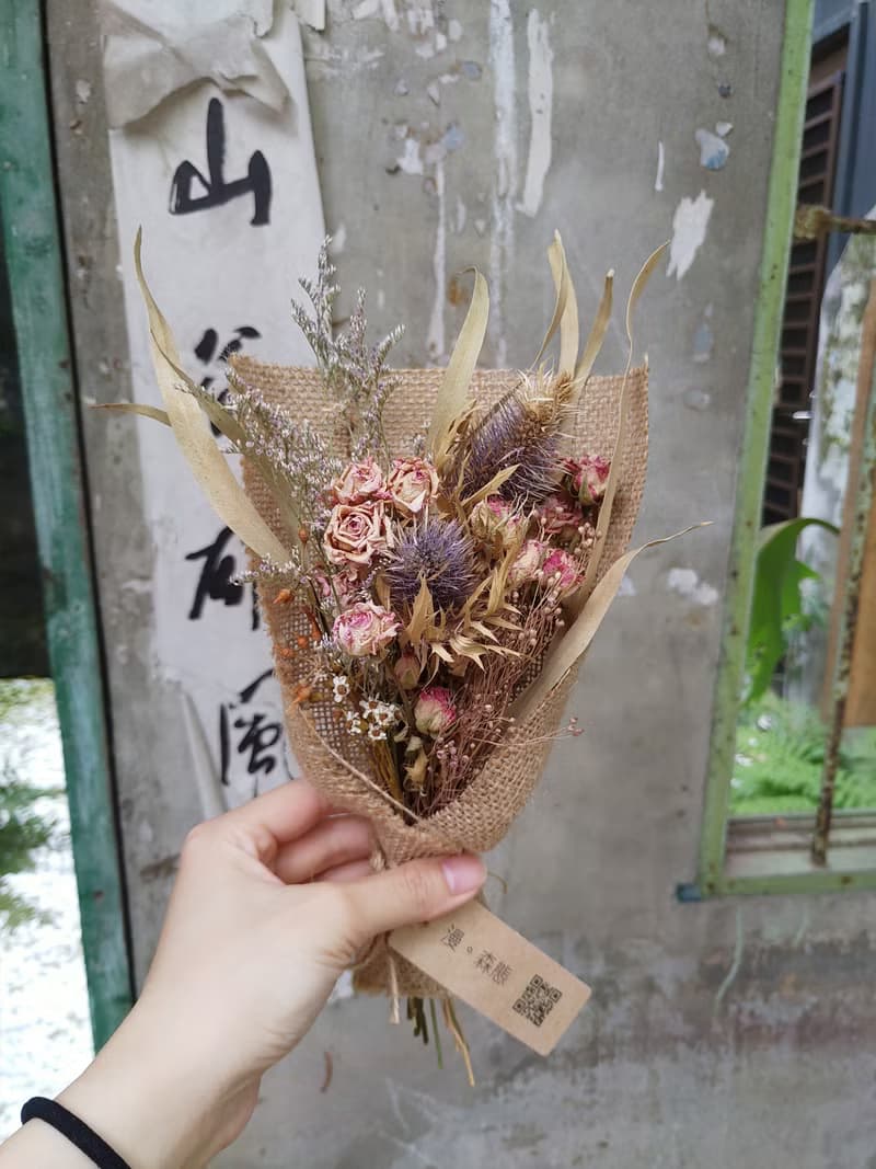 漫森態 花束 乾燥花 畢業花束 麻布包裝