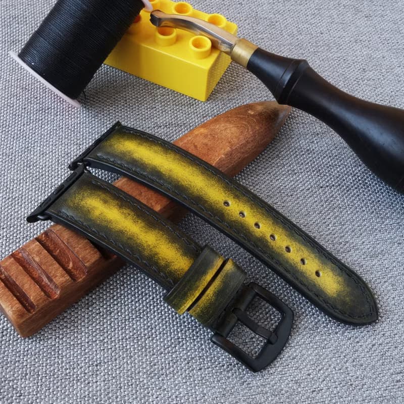 蘋果手錶表帶 黑色和黃色。真皮 純手工製作。任何尺寸