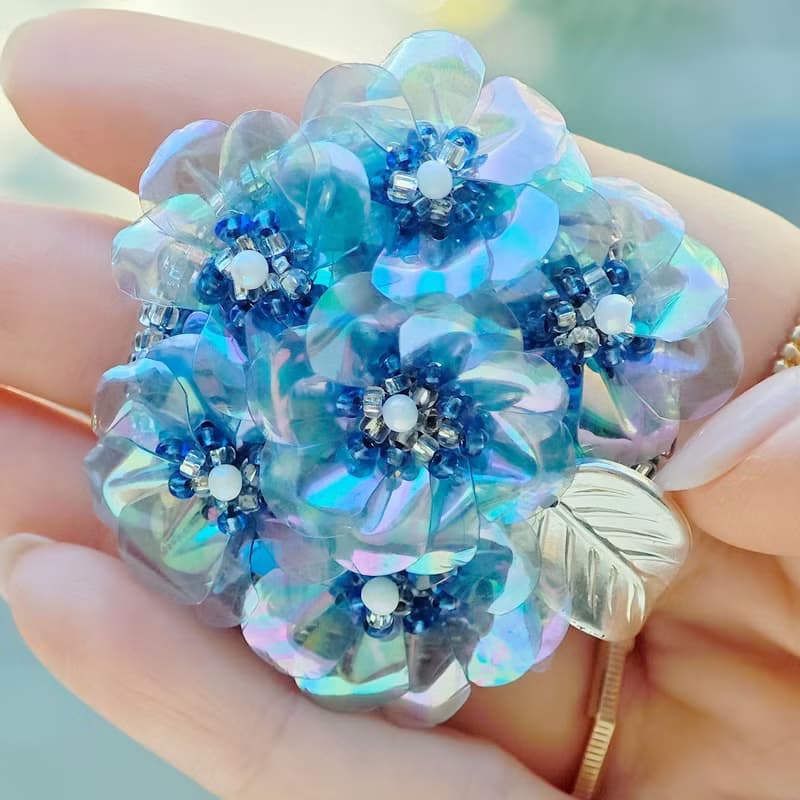 【法式刺繡】手製小花束胸針/髮插两用