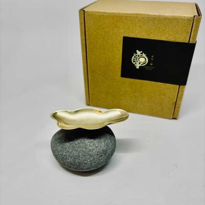 香道/燻香座~雲起石(B款小)單品~可置香錐,黃銅拋光搭配石頭質感!