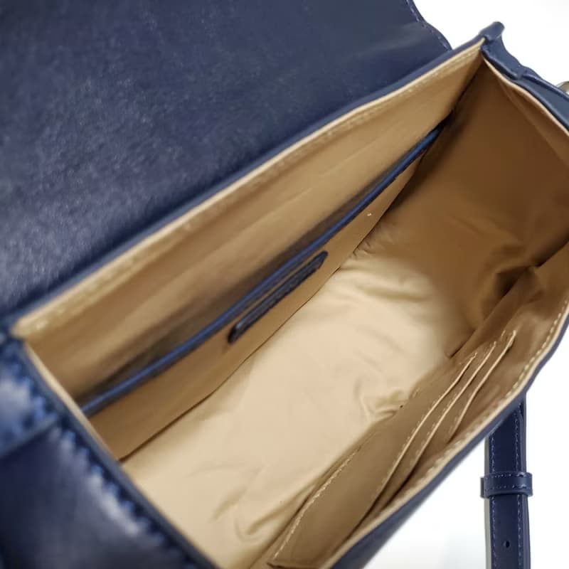 卡通火Mini Saddle 真皮手袋,托特包,斜背包,斜孭袋 青藍色