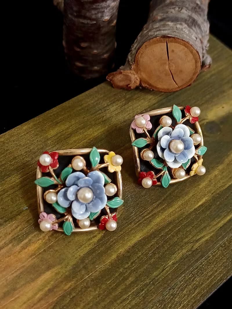 vintage jewelry古典珍品  Alice 琺瑯立體珍珠花卉 夾式耳環