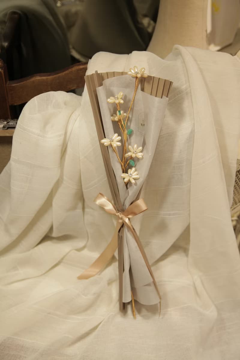 手工格桑花珍珠花束