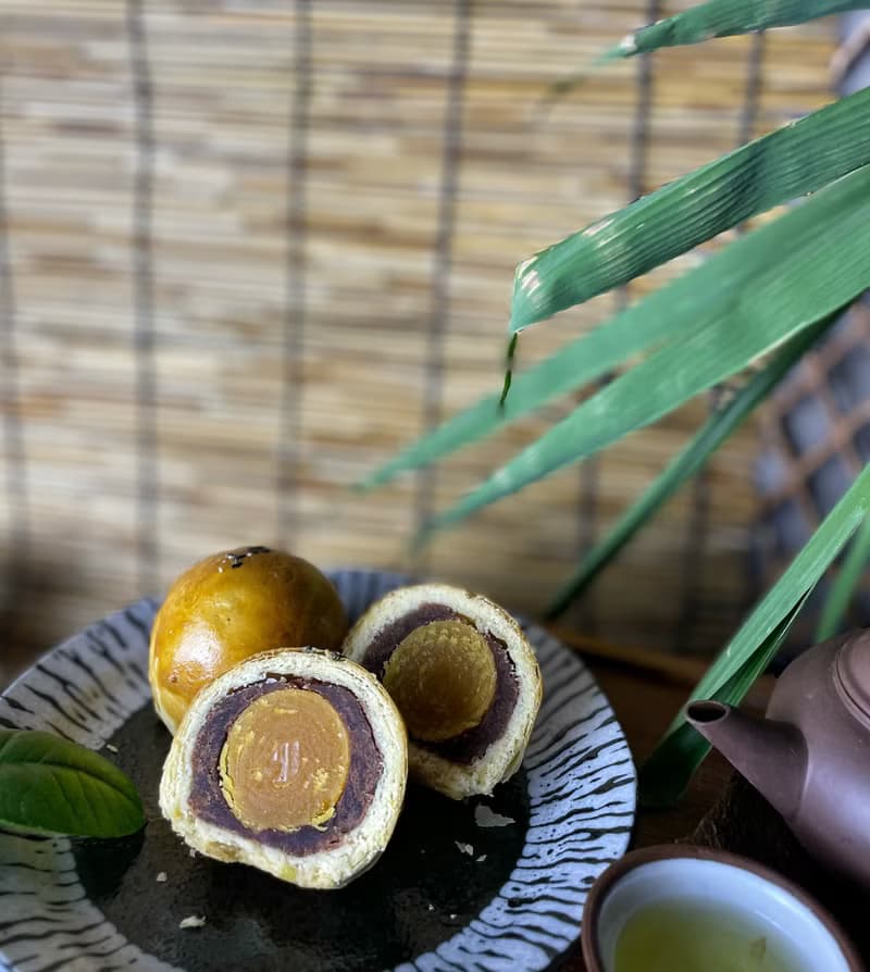 【中秋禮盒】茶蛋黃酥+鹹肉茶酥(經典/烏龍茶/鐵觀音)  6入/9入