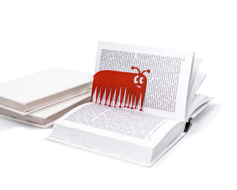 Metal Bookmark Charming Centipede