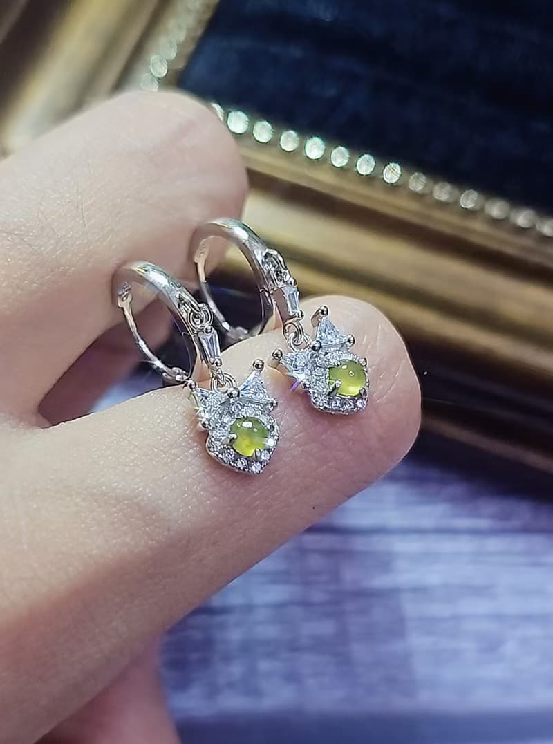 招財 送禮|法式甜美|高冰玻檸檬黃翡起螢光3.5mm純銀鍍18k耳環