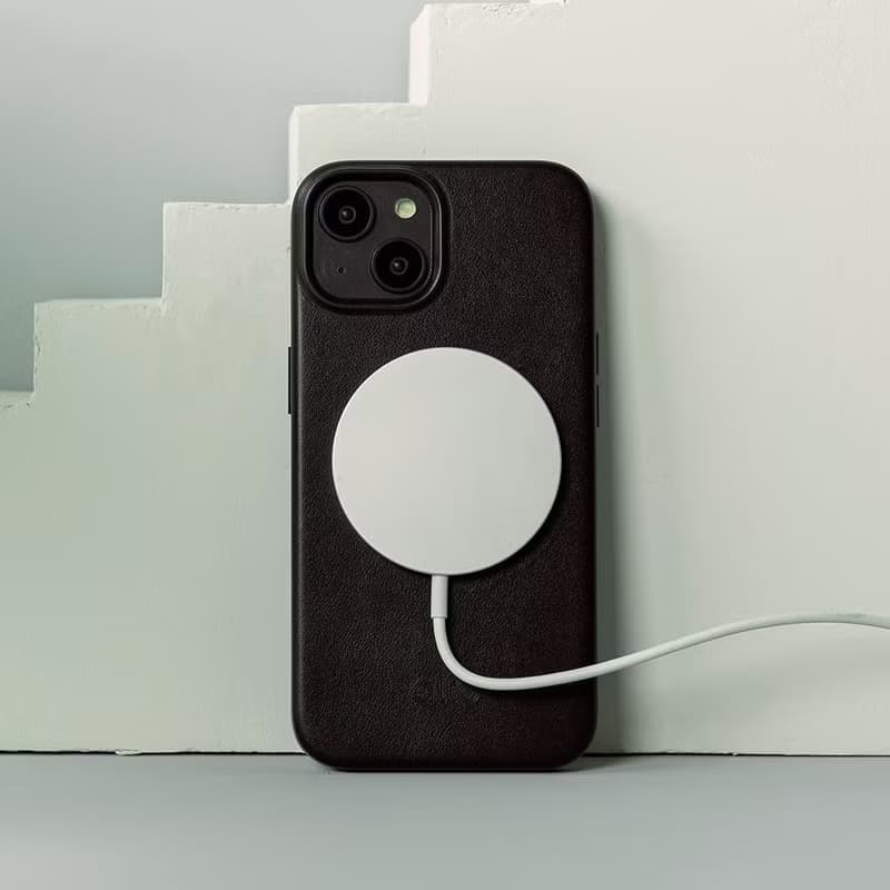 磁吸防摔皮革手機殼 iPhone 14系列 —渡鴉黑