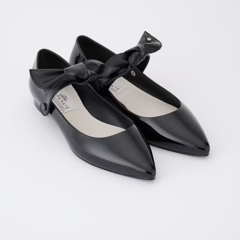 HELEN (BLACK) PVC POINTED TOE FLAT SHOES ポインテッドトゥ パンプス