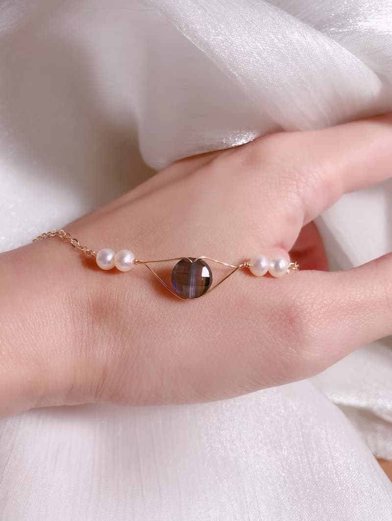 菫青石、珍珠、石榴石 14kgf手鍊