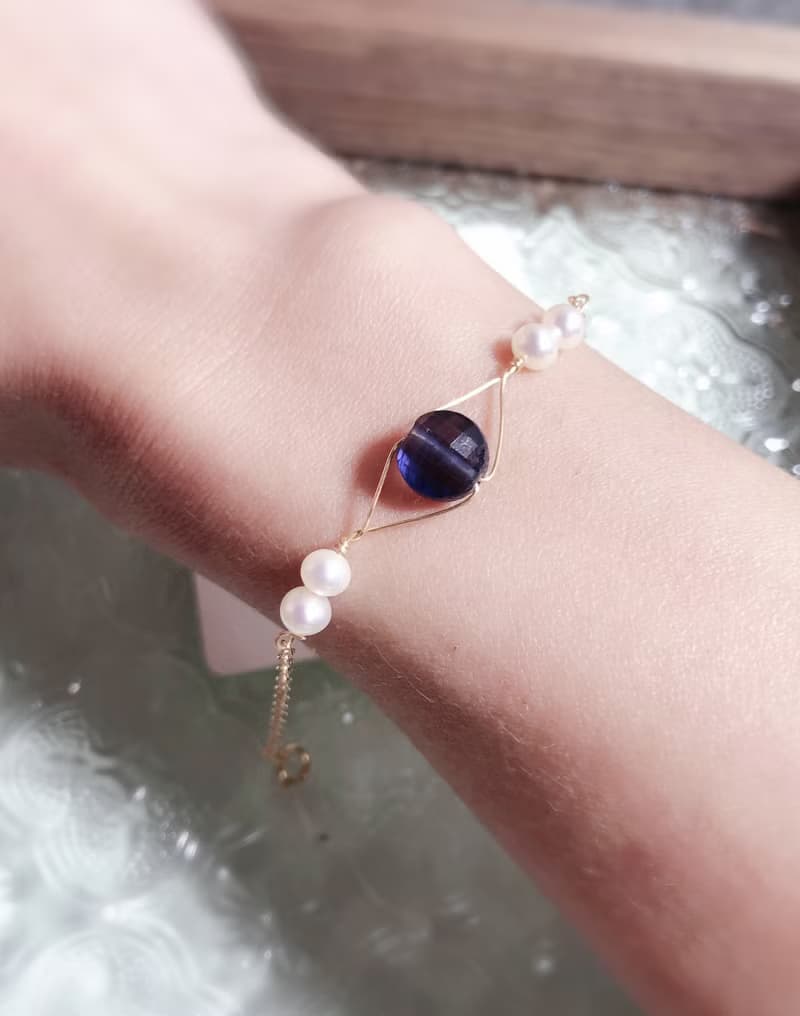 菫青石、珍珠、石榴石 14kgf手鍊