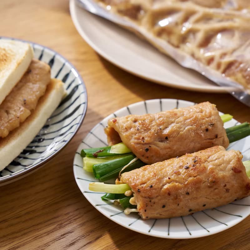 四食五号早餐店 煎煮炒炸皆適宜的里肌豬排肉 肉蛋吐司