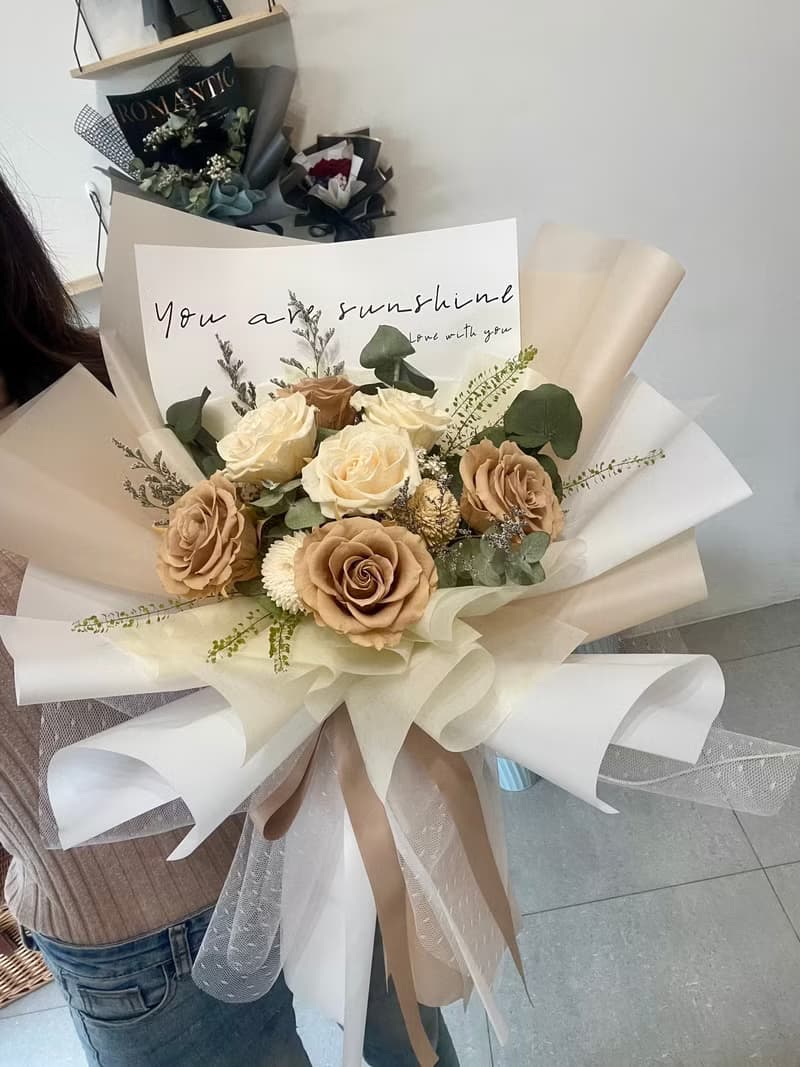 奶油卡布奇諾自然風求婚大花束 永生花束