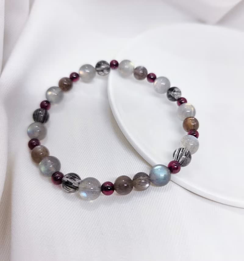 高光拉長石 黑髮晶 黑骨幹 石榴石 水晶手鍊