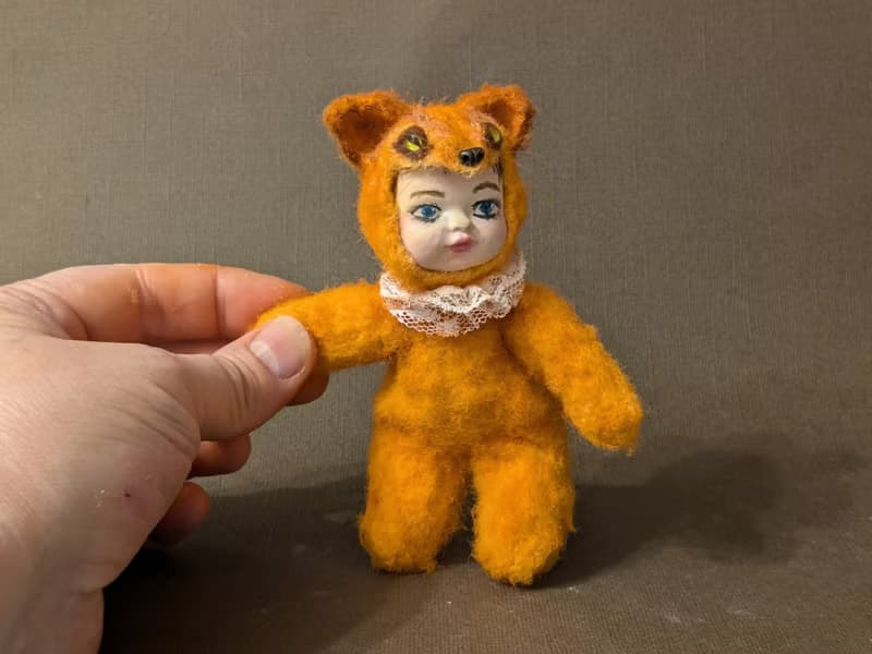 Teddydoll Marysha, 12 cm. Crocheted miniature.