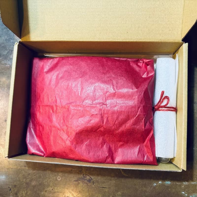 紅銅壁掛花器小品/花窗花影F款,青冶金工手作的詩用金屬工藝寫詩