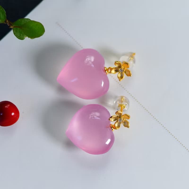 天然莫桑比剋星光粉水晶愛心耳釘 耳墜 飽滿圓潤 顏色粉潤