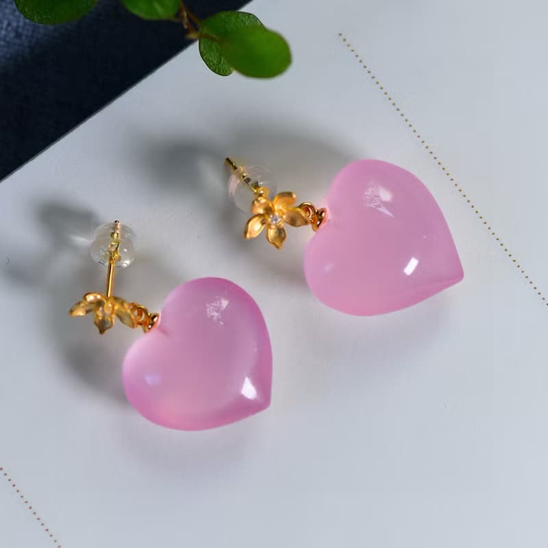 天然莫桑比剋星光粉水晶愛心耳釘 耳墜 飽滿圓潤 顏色粉潤