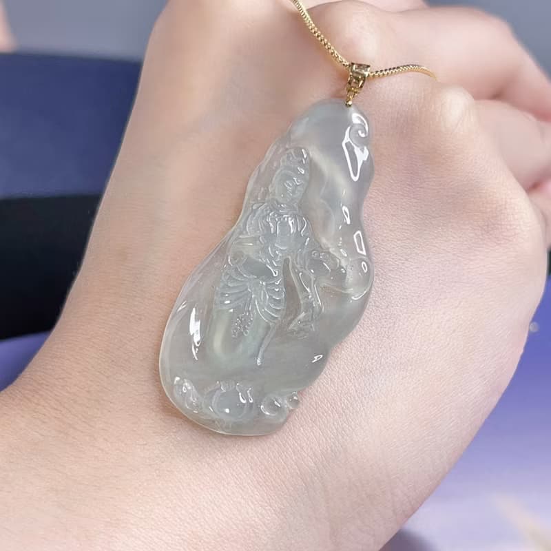 冰種翡翠觀音菩薩吊飾 18K金墜頭 | 天然緬甸玉A貨翡翠 | 送禮