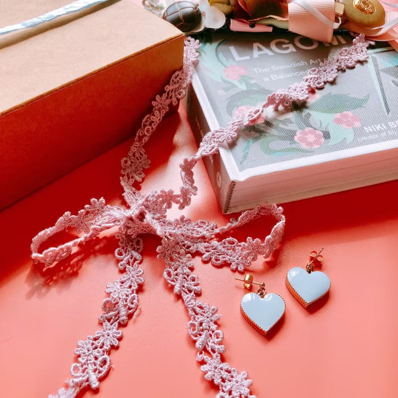 Break and Holiday 。少女森林系手工花。項鍊。紫色L