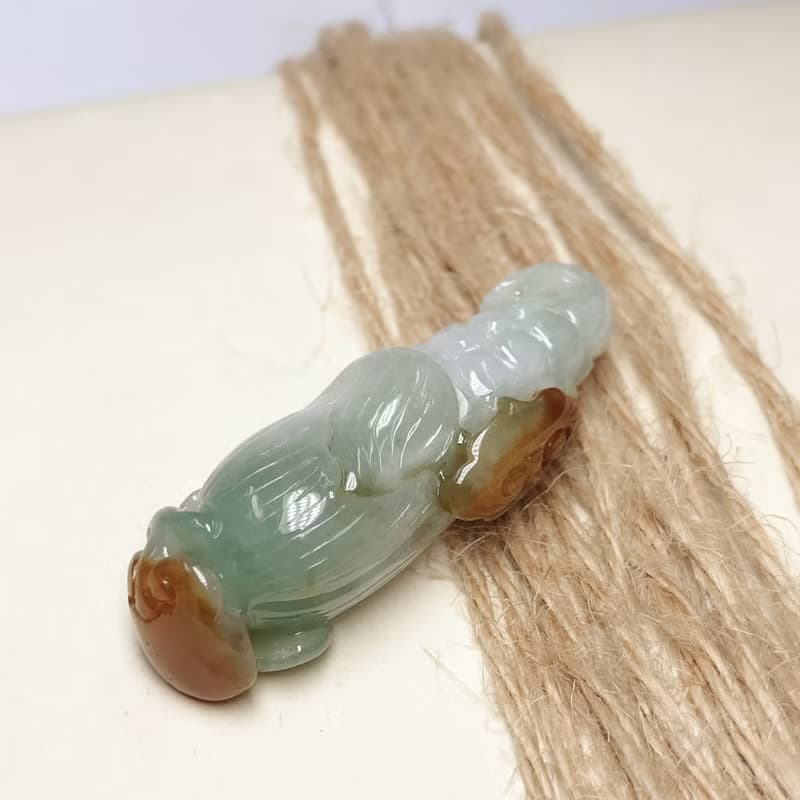 三彩翡翠雕花如意玉米| 天然緬甸玉翡翠A貨| 送禮