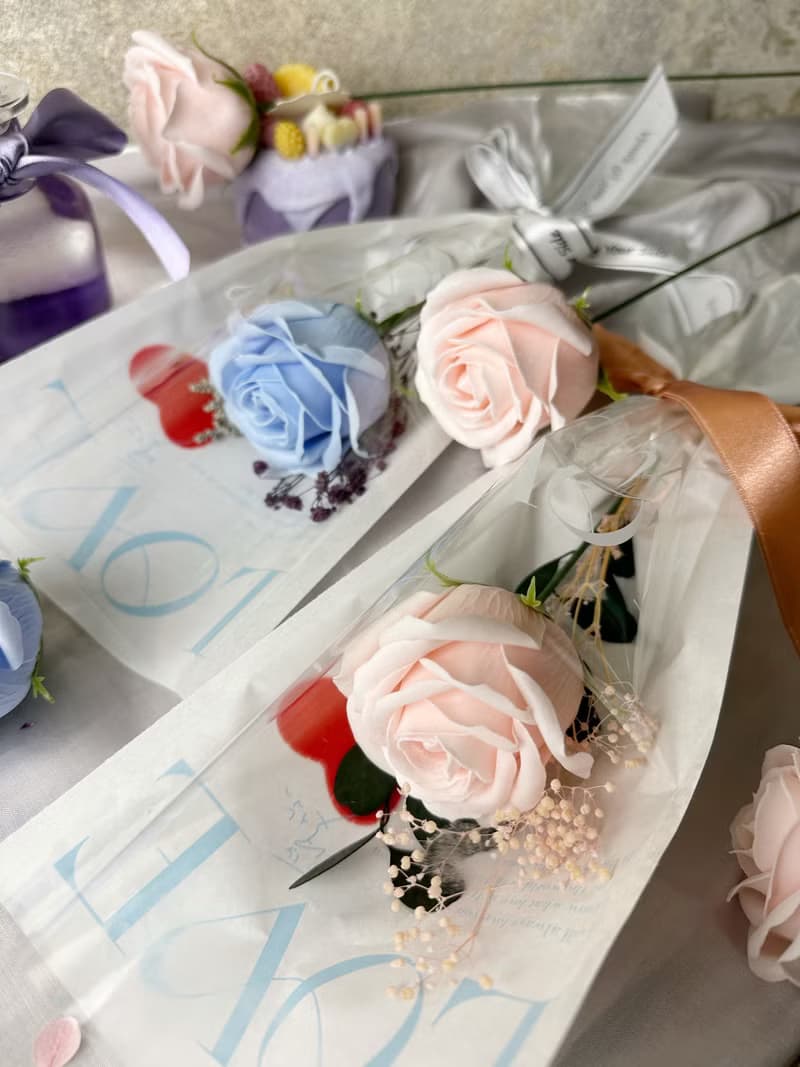 KL- 香香玫瑰花束