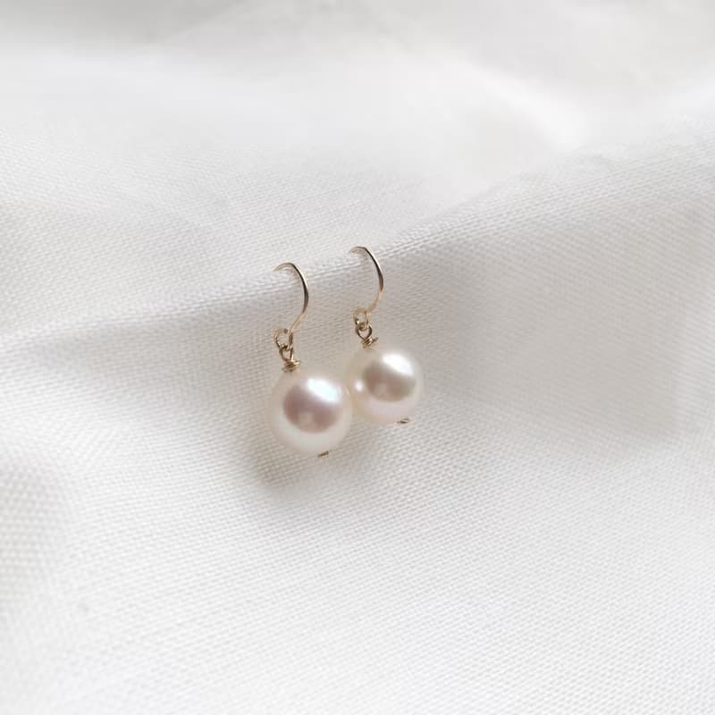 数量限定訳あり 大粒8.5mmAkoya Pearl Earrings