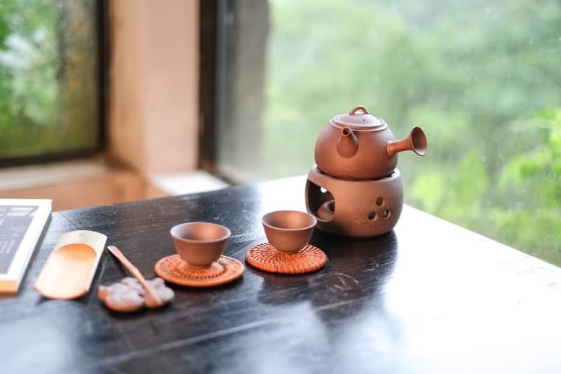陶作坊 |冬日暖心組合: 老岩泥寶滿側把壺(火/焱/焱焱)