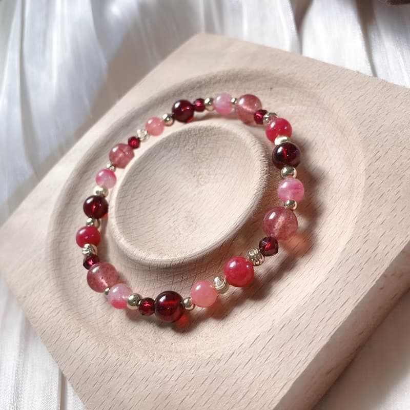草莓晶、石榴石、薔薇輝、紅紋石 天然石手鍊