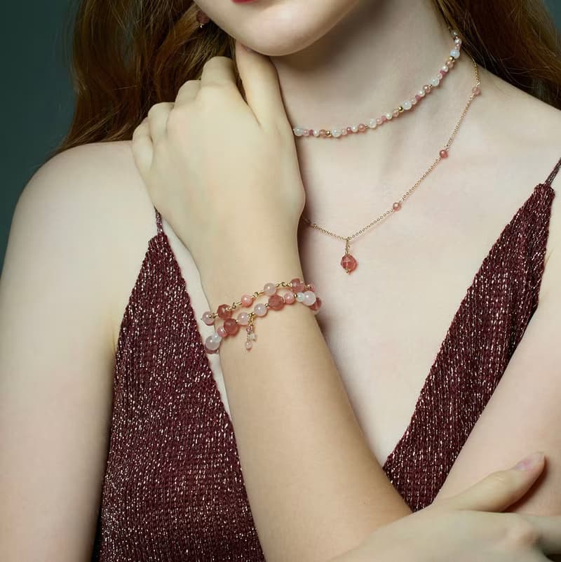 草莓晶粉晶紅紋石月光石14K包金水晶手鍊  招桃花手鍊