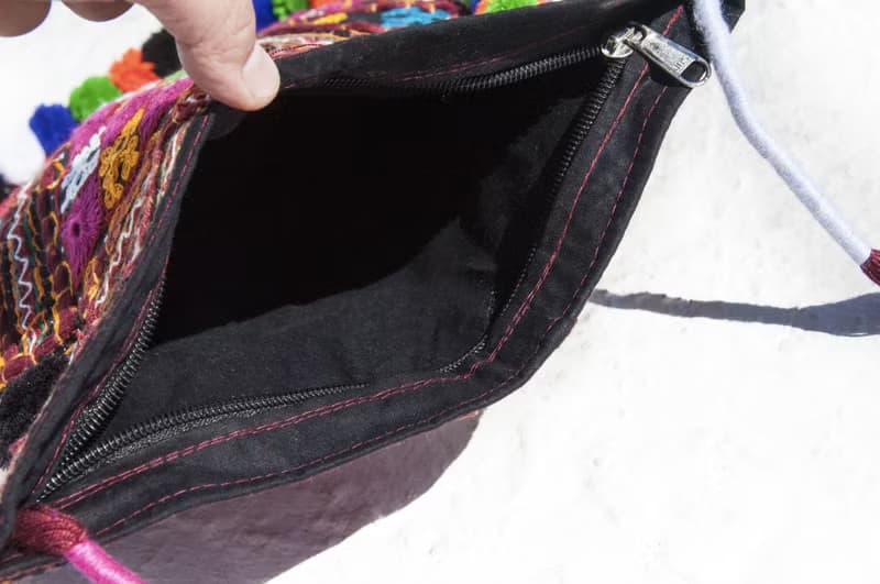 手工刺繡斜背包 民族風包 側背包 肩背包 手工包 刺繡包-沙漠旅行