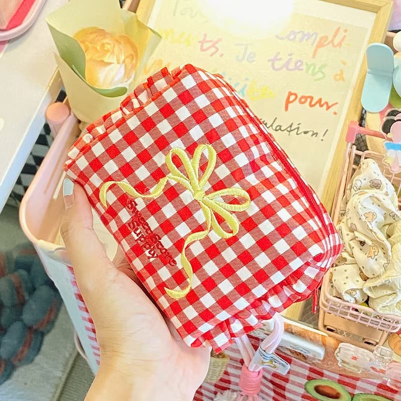 Sweetstore Supply原創紅格蝴蝶結刺繡化妝包便攜收納包