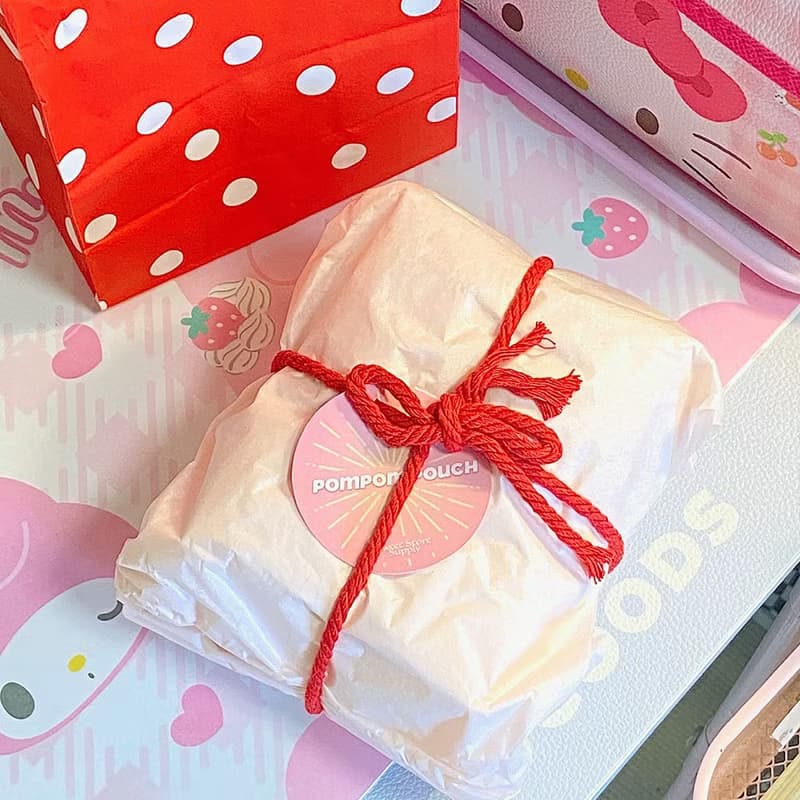 Sweetstore Supply原創紅格蝴蝶結刺繡化妝包便攜收納包