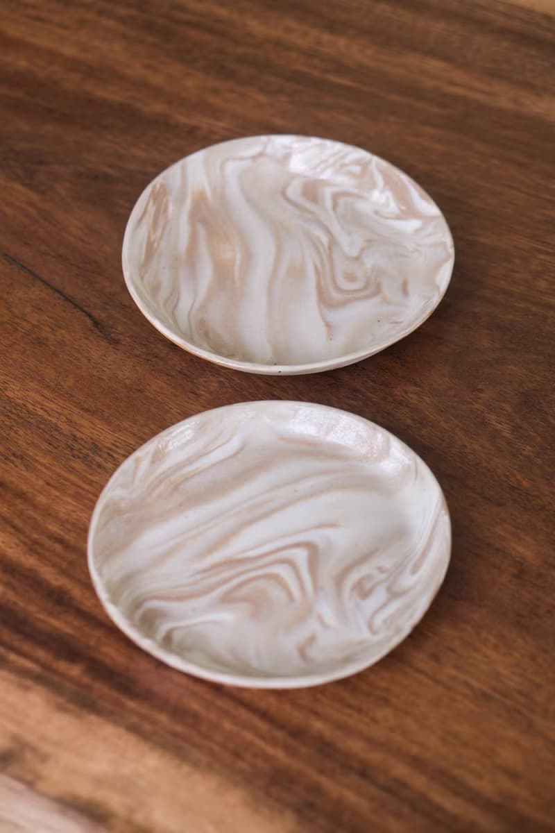 岩石紋小盤子 【隨機出貨】